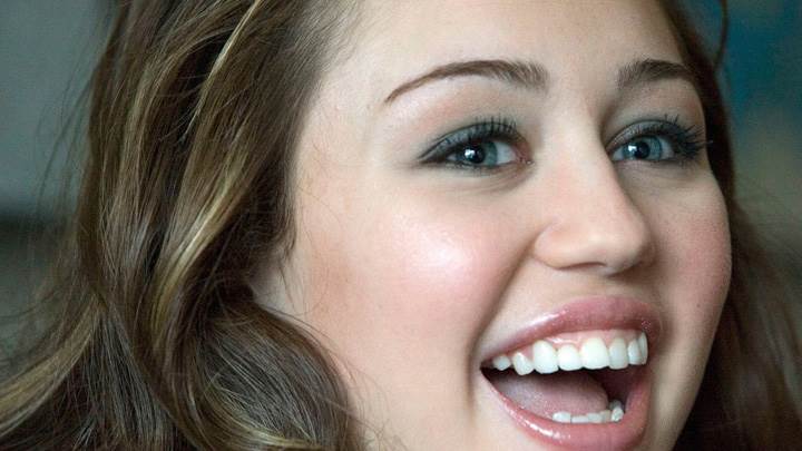 Miley Cyrus Laughing Cute Face Closeup